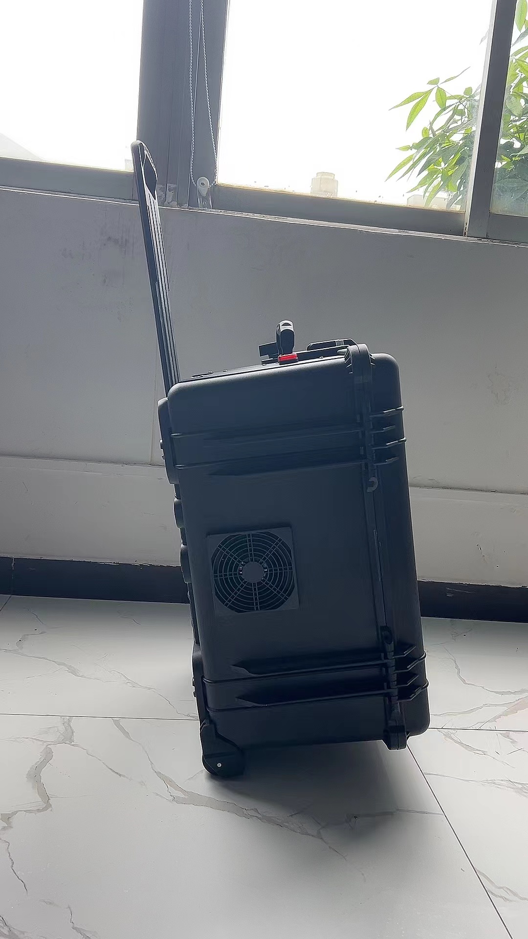 邵阳手拉箱型移动通信干扰器